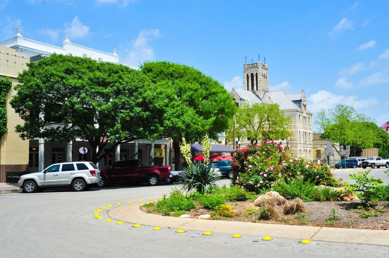 Schmitz Bed & Breakfast New Braunfels Εξωτερικό φωτογραφία